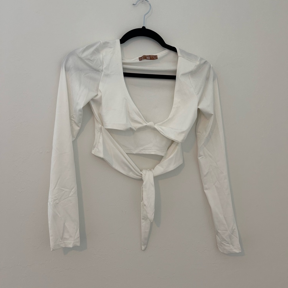 Elegant White Tie-Front Top